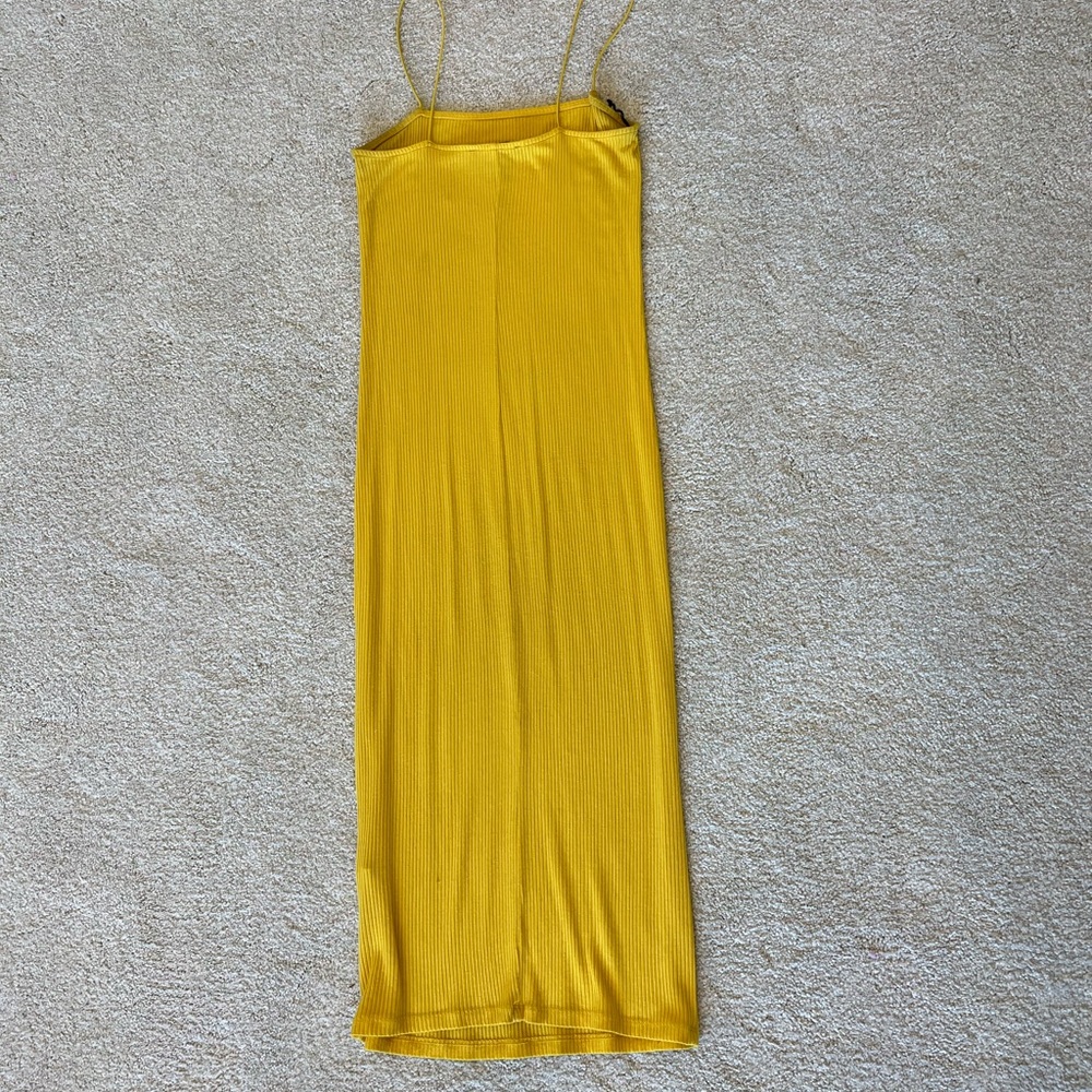YELLOW DRESS - Picture 5 of 7